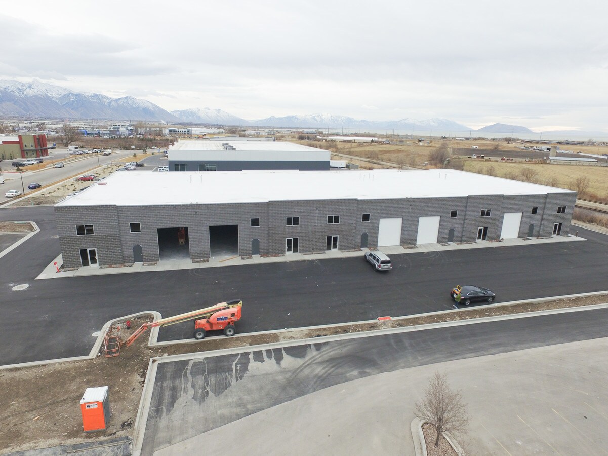 824 S Auto Mall Dr, American Fork, UT 84003