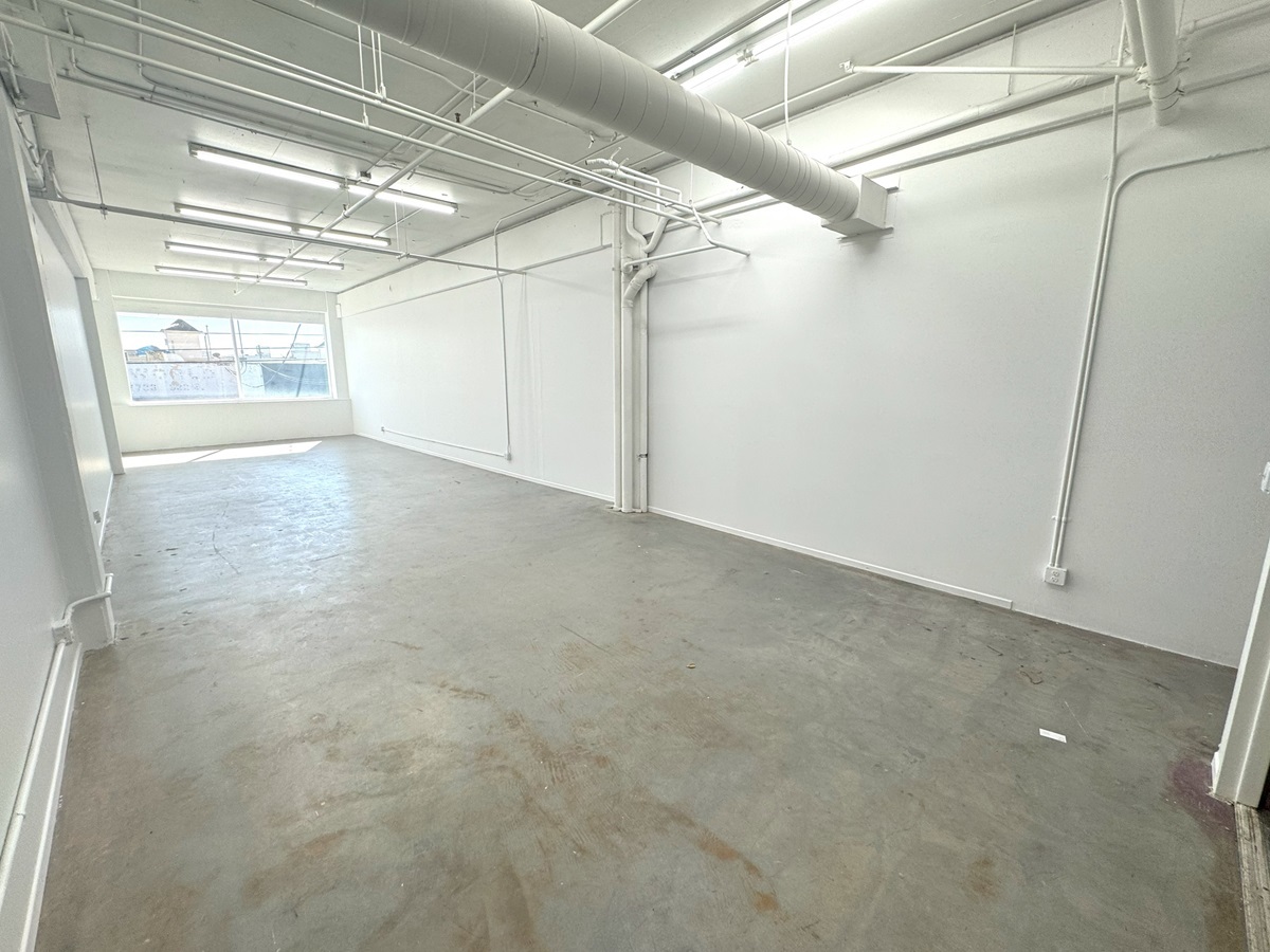 305 E 9th St, Los Angeles, CA for lease Building Photo- Image 1 of 10