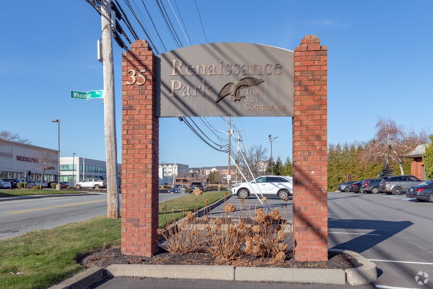 35 Sockanosset Cross Rd, Cranston, RI for lease - Building Photo - Image 2 of 6