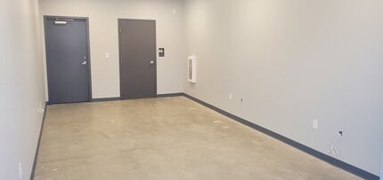 7903 SW Loop 410, San Antonio, TX for lease Interior Photo- Image 2 of 2