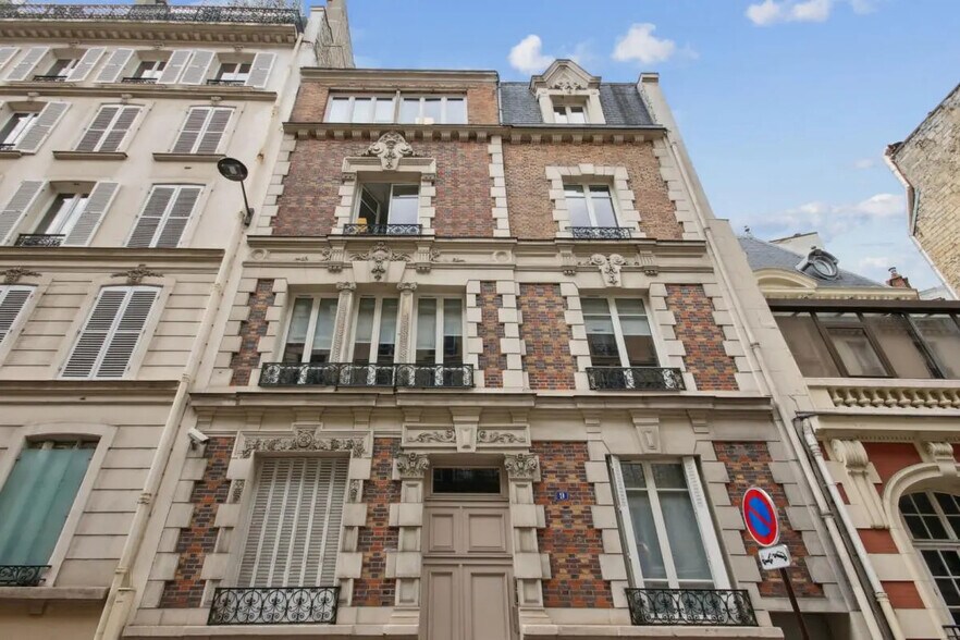 9 Rue Denis Poisson, Paris for lease - Building Photo - Image 1 of 19