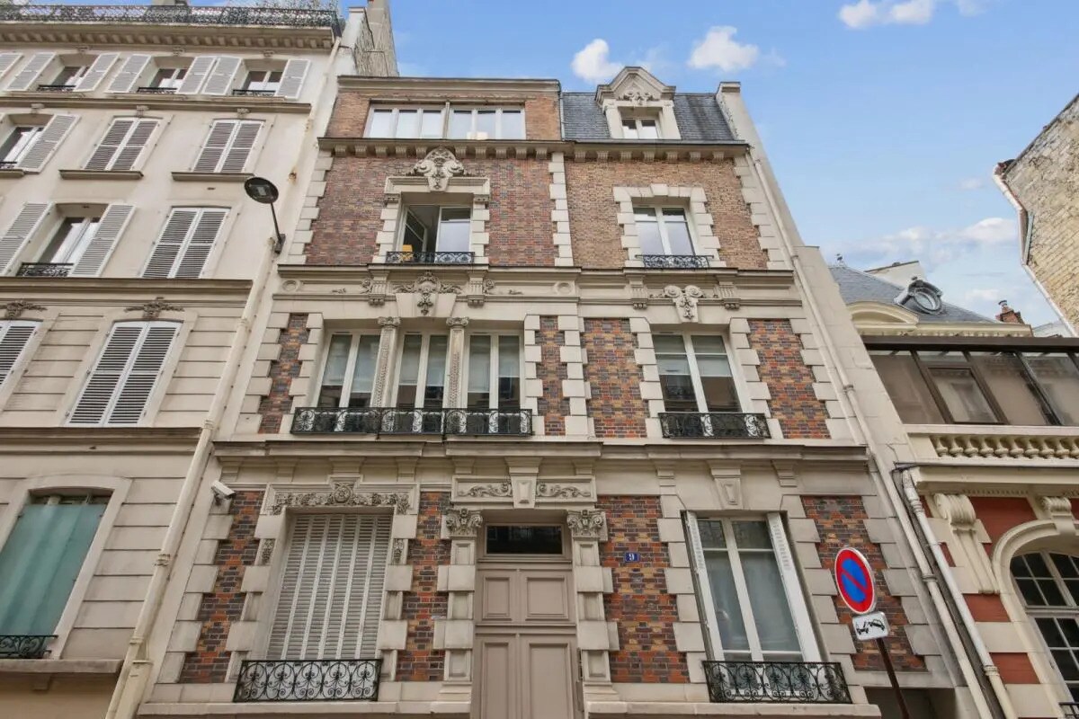 9 Rue Denis Poisson, Paris for lease Building Photo- Image 1 of 20