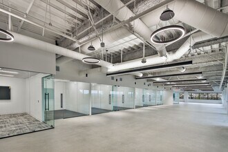 300 Continental Blvd, El Segundo, CA for lease Interior Photo- Image 2 of 16
