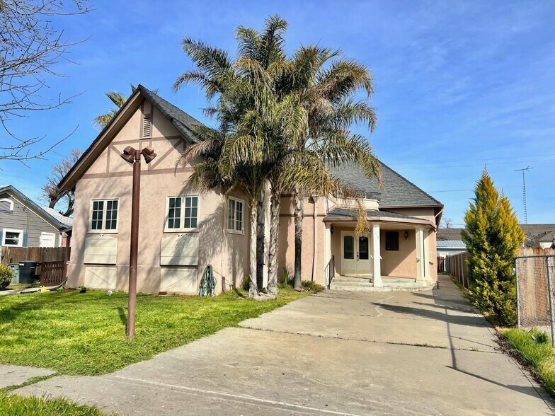 1236 Q St, Newman, CA 95360