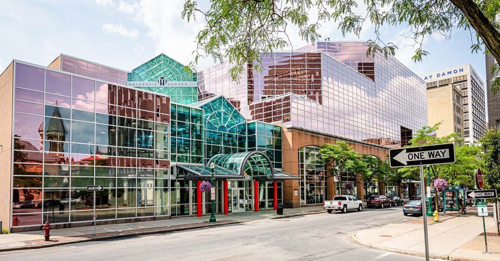 441 S Salina St, Syracuse, NY for lease - Building Photo - Image 1 of 10