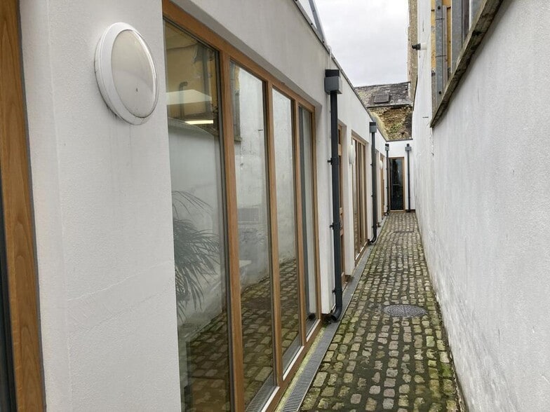 73 North Rd, Brighton for lease - Building Photo - Image 1 of 13