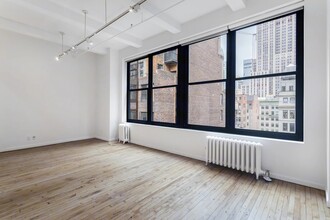 12 W 37th St, New York, NY for lease Building Photo- Image 2 of 8