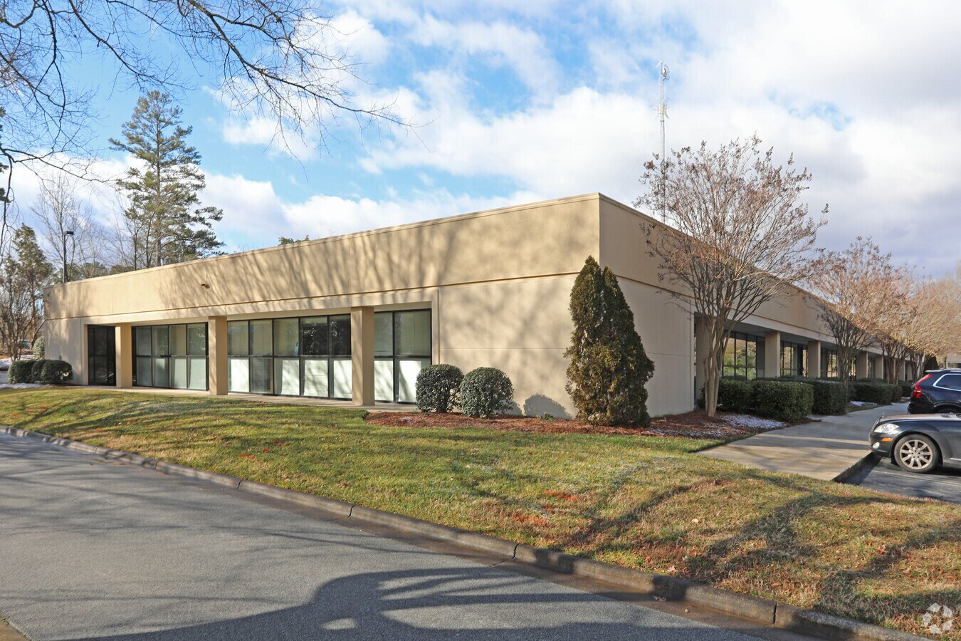 7817 National Service Rd, Greensboro, NC 27409 | LoopNet - 7900 National Service Road Greensboro Nc