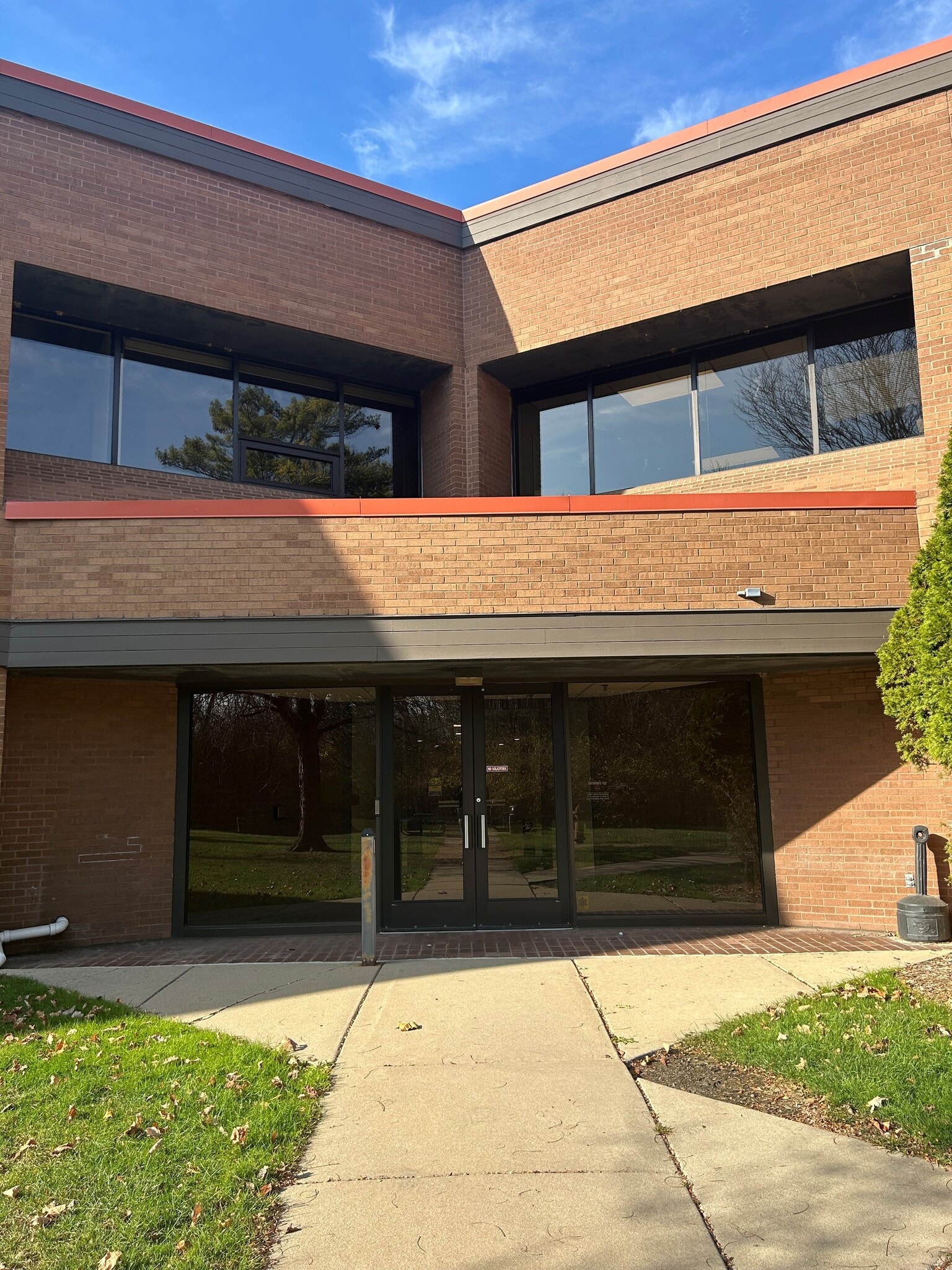 32100 Telegraph Rd, Bingham Farms, MI for lease Building Photo- Image 1 of 2