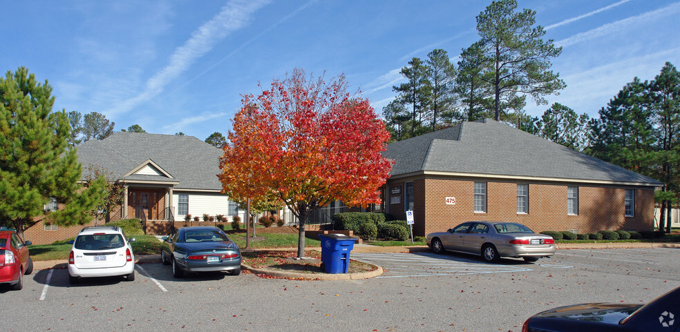 475 McLaws Cir, Williamsburg, VA for sale - Building Photo - Image 1 of 4