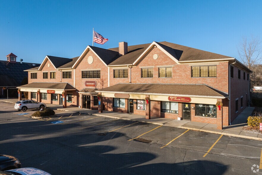 835 W Central St, Franklin, MA for sale - Primary Photo - Image 1 of 1