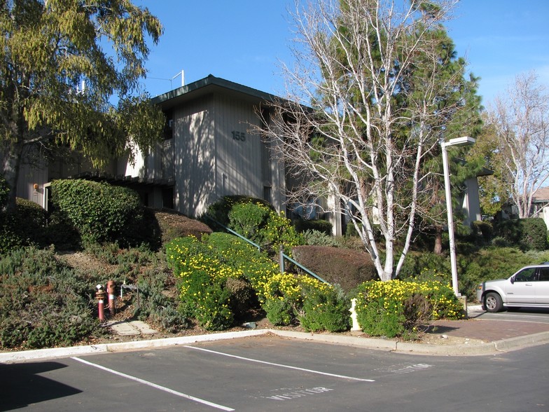 155 N Redwood Dr, San Rafael, CA for sale - Building Photo - Image 3 of 9