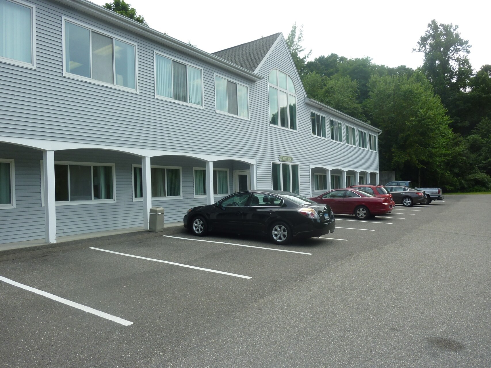 60 Todd Rd, Shelton, CT for sale Primary Photo- Image 1 of 1