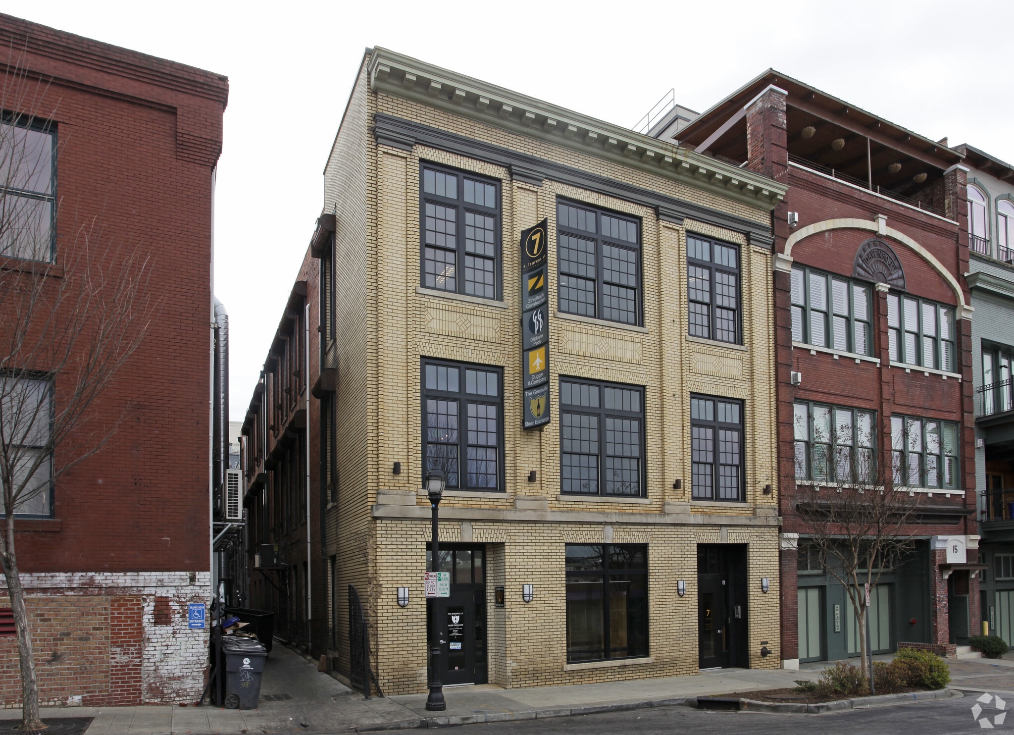 7 S Laurens St, Greenville, SC for sale Primary Photo- Image 1 of 48