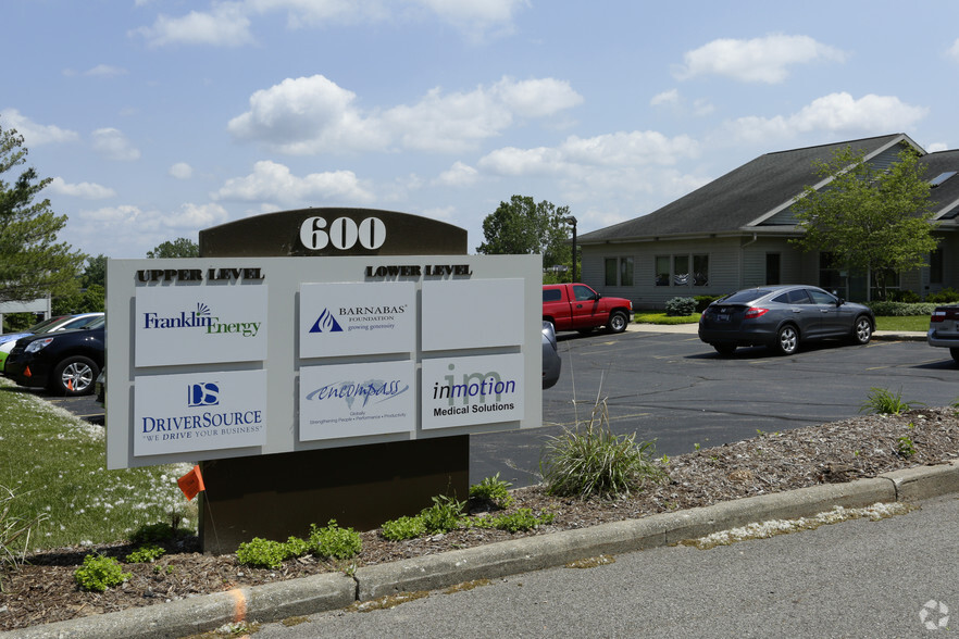 600 3 Mile Rd, Grand Rapids, MI for lease - Building Photo - Image 3 of 9