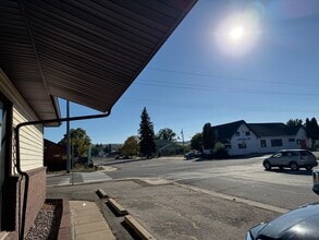 10 7th Ave W, Polson, MT for lease Interior Photo- Image 2 of 14