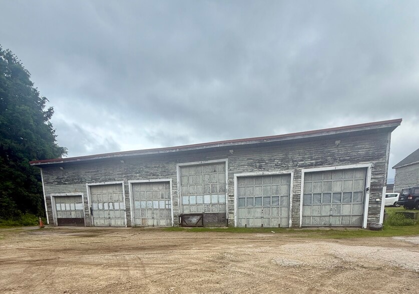 28B Main St, Raymond, NH for sale - Building Photo - Image 2 of 6