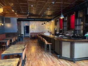 2759 W Augusta Blvd, Chicago, IL for lease Interior Photo- Image 1 of 6