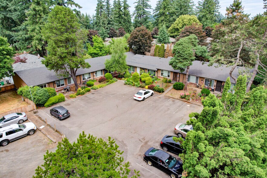 12021 SE Foster Rd, Portland, OR 97266