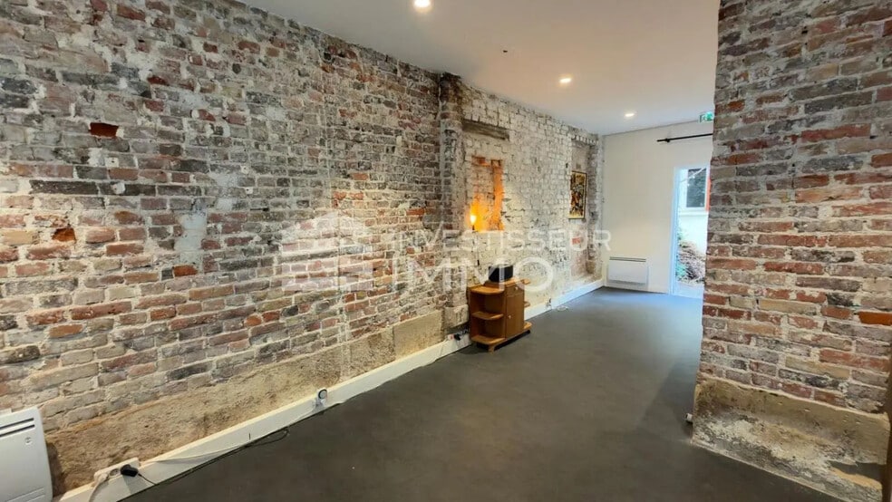 Retail in Paris for lease - Interior Photo - Image 3 of 5