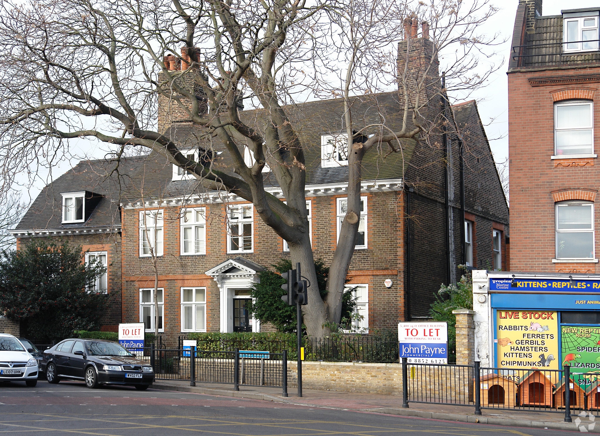 330 Lewisham High St, London for sale Primary Photo- Image 1 of 1
