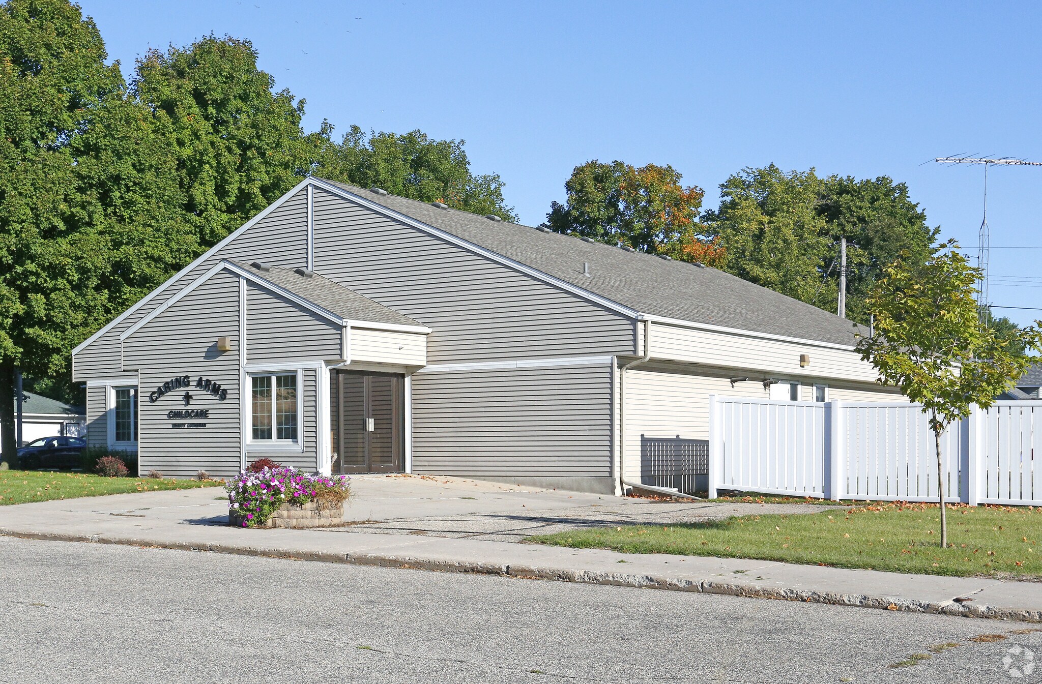 520 6th St, Nicollet, MN for sale Primary Photo- Image 1 of 1
