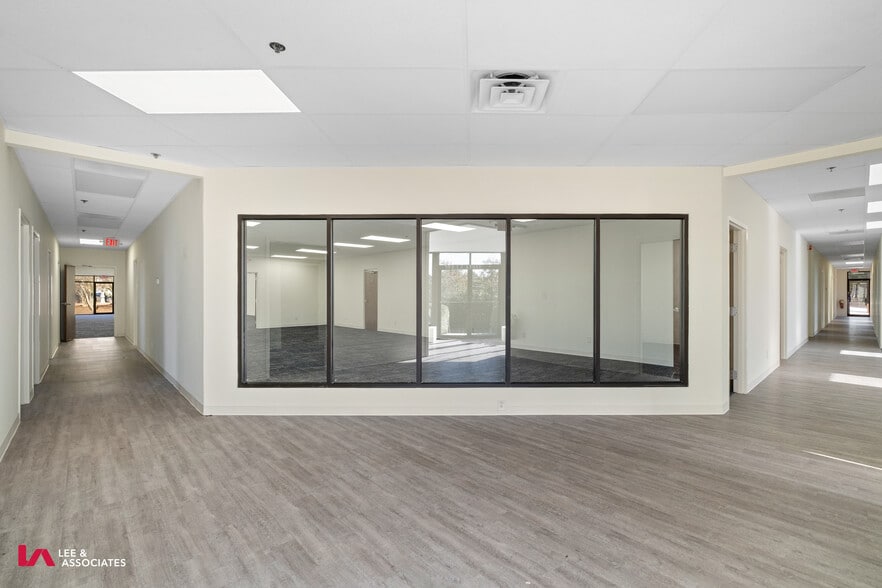 1202 Royal Dr, Conyers, GA for lease - Building Photo - Image 3 of 13