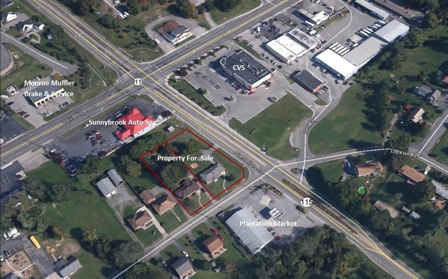 7392 Plantation Rd, Roanoke, VA 24019