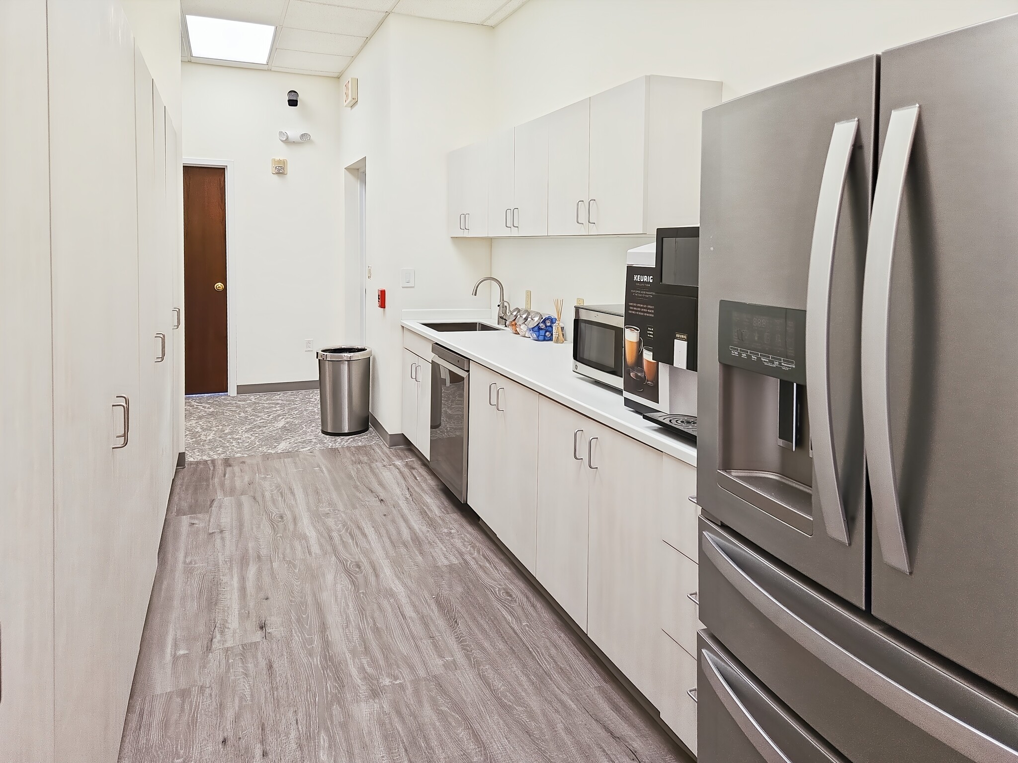 332 N Harrison St, Davenport, IA for lease Building Photo- Image 1 of 14