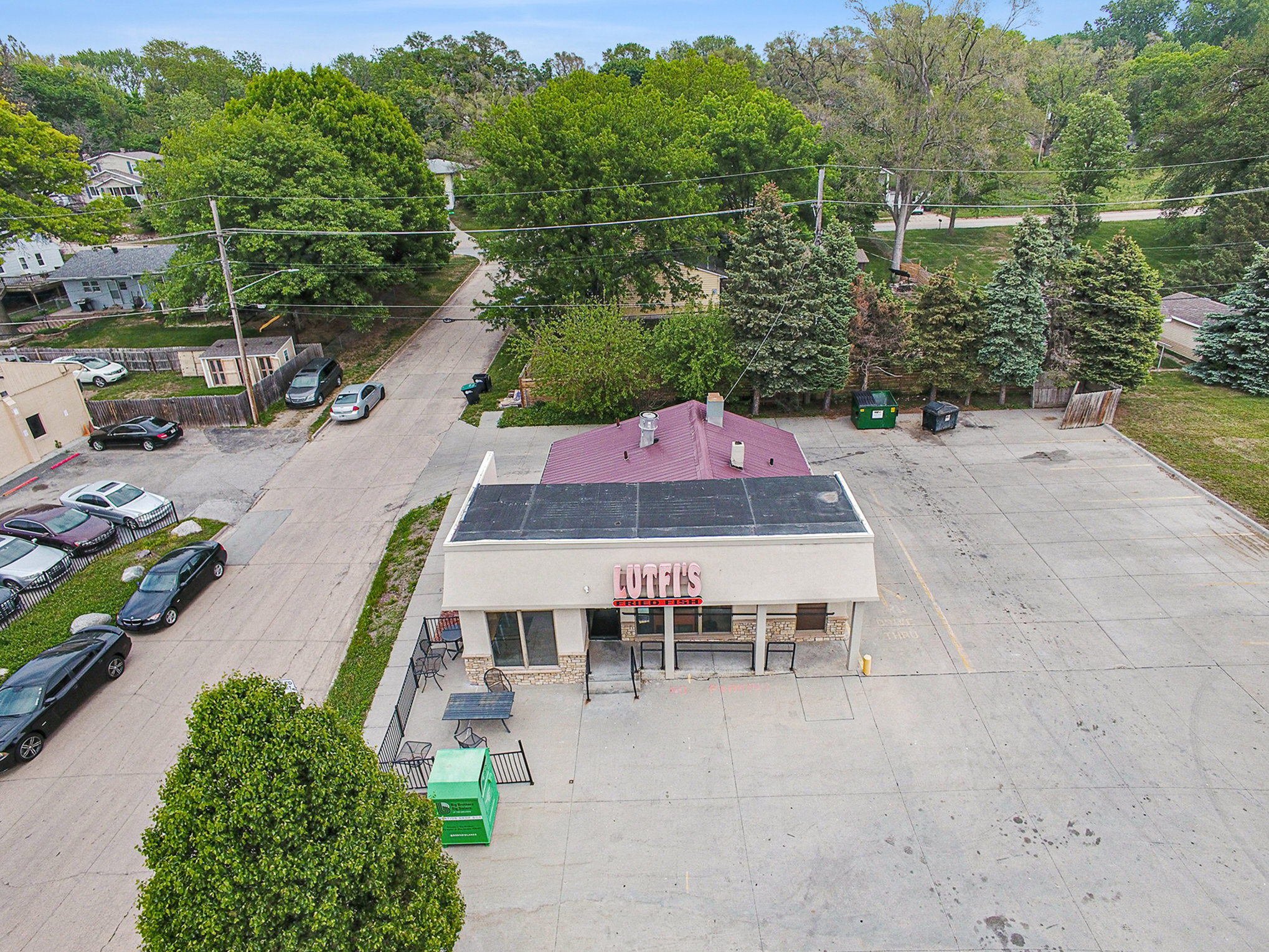 2527 N 72nd St, Omaha, NE for sale Building Photo- Image 1 of 1