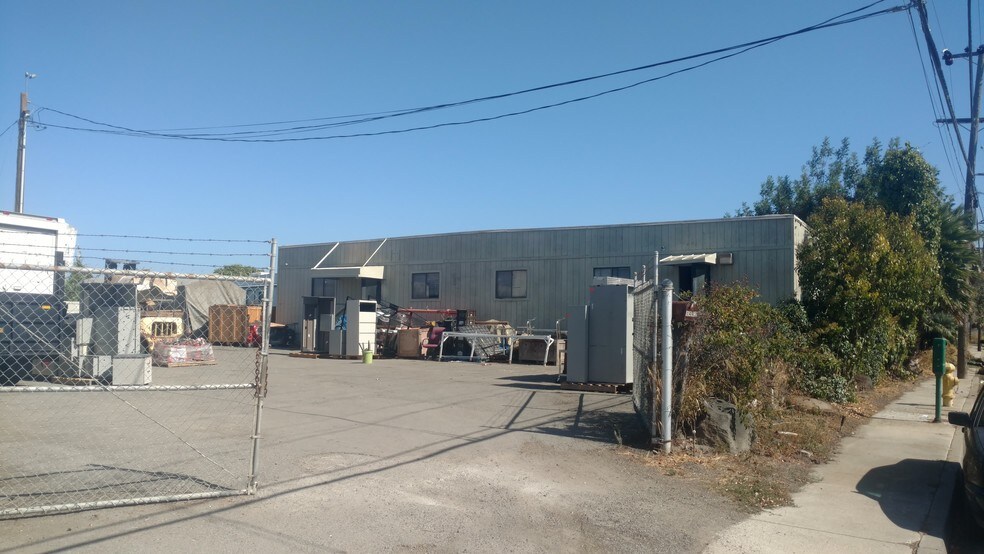 1442 State St, Alviso, CA 95002