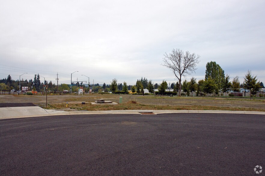 22019 SW Pacific Hwy, Sherwood, OR for sale - Primary Photo - Image 1 of 1