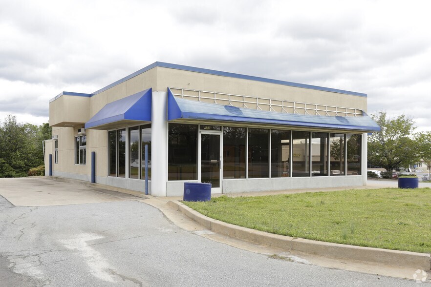 705 Elbert St, Elberton, GA 30635