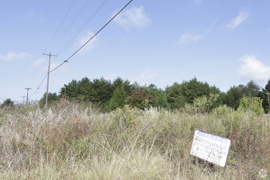 Falling Creek Rd, Wellford, SC 29385