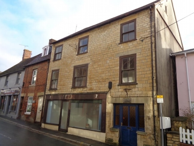 7 Bridge St, Sturminster Newton for sale Primary Photo- Image 1 of 1