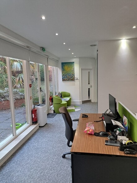 Armitage Rd, Rugeley for lease - Interior Photo - Image 2 of 13