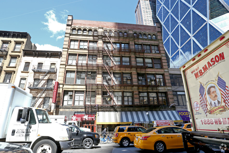 939-947 Eighth Ave, New York, NY for lease - Building Photo - Image 3 of 10