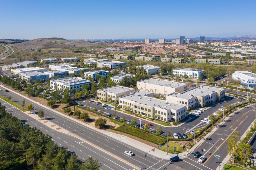 370 Goddard, Irvine, CA for lease - Aerial - Image 2 of 7