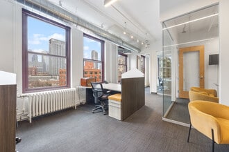 325 W Huron St, Chicago, IL for lease Interior Photo- Image 1 of 6