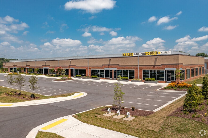 980-987 Waugh Chapel Way, Gambrills, MD for lease - Building Photo - Image 3 of 22