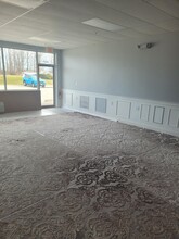 1397 Main St, Sanford, ME for lease Interior Photo- Image 2 of 5