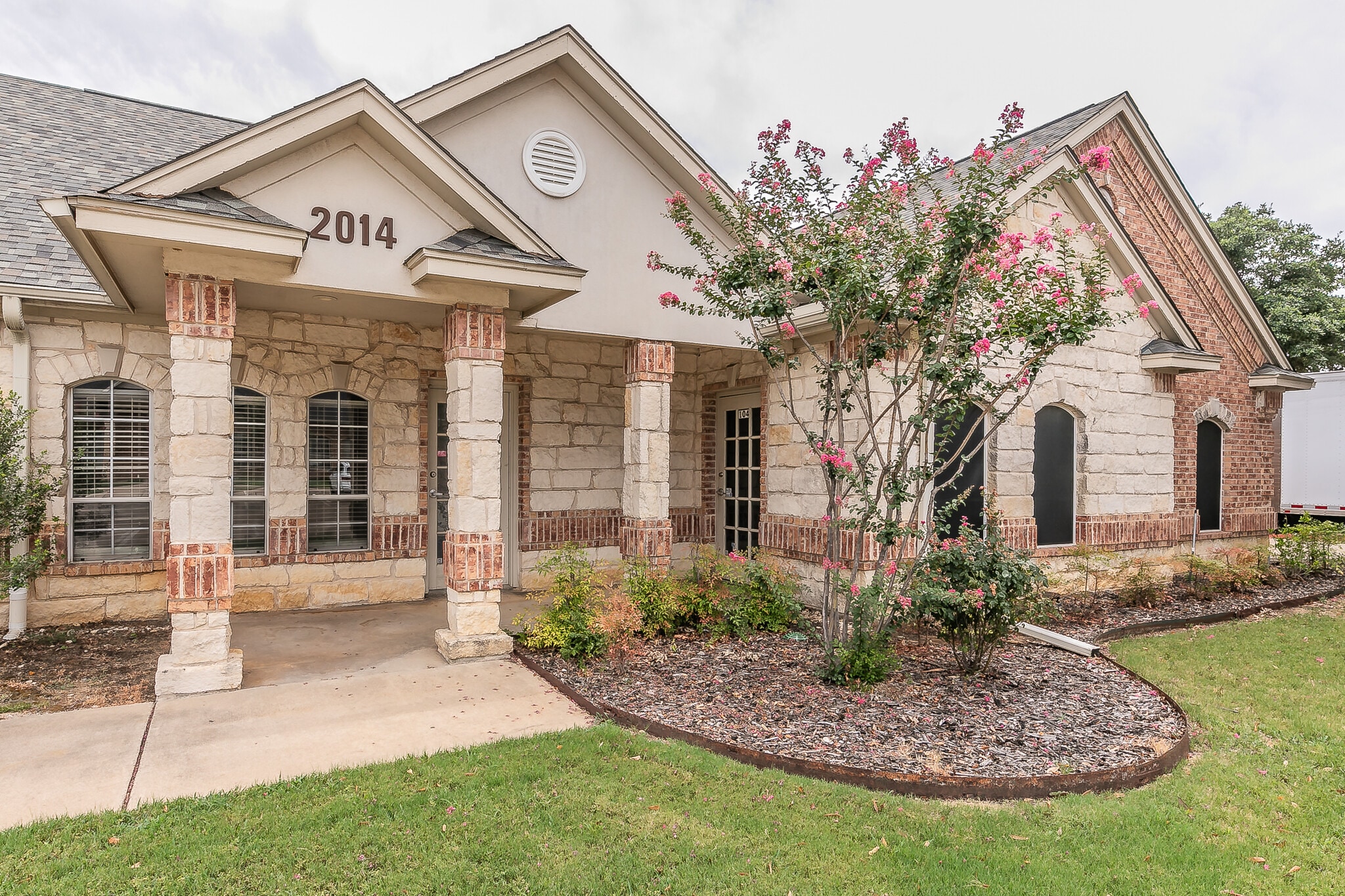 2014 Justin Rd, Highland Village, TX for lease Building Photo- Image 1 of 54