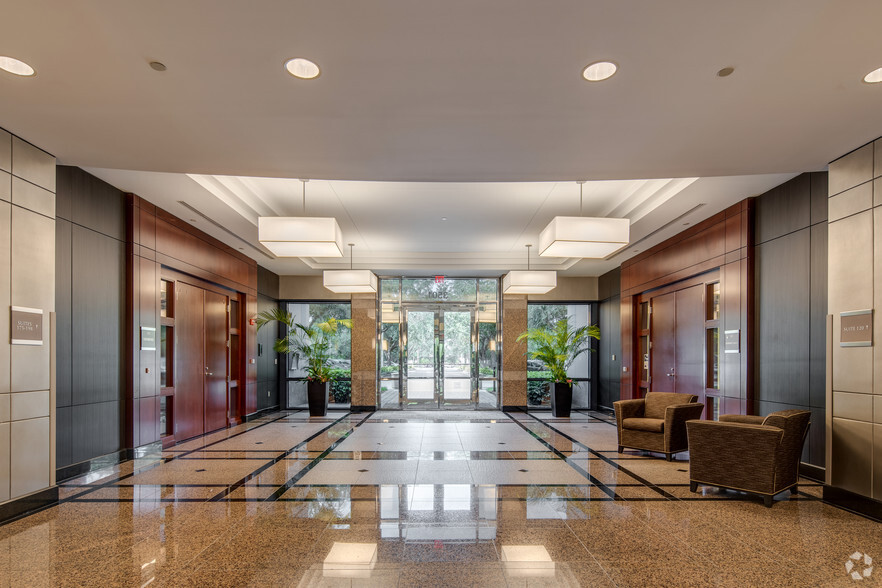 3501 Quadrangle Blvd, Orlando, FL for lease - Lobby - Image 3 of 8