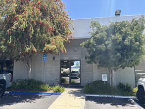 15402-15432 Electronic Ln, Huntington Beach, CA for lease Building Photo- Image 2 of 11