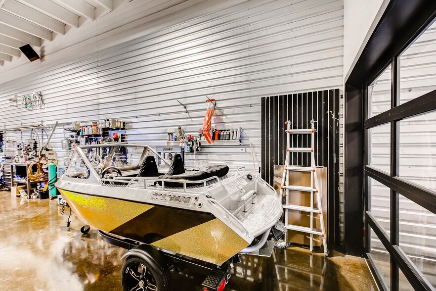 2100 Double Creek Dr, Round Rock, TX for lease - Interior Photo - Image 2 of 21