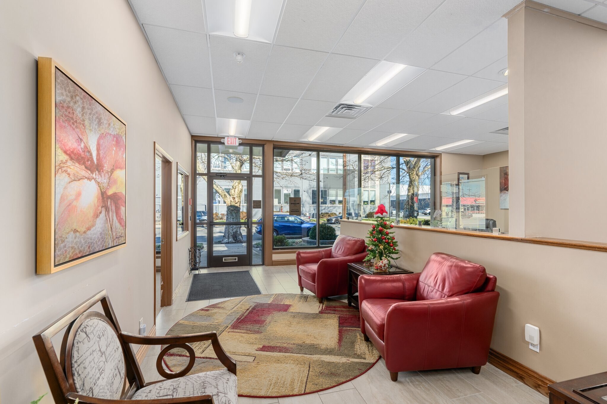 1710 Union Blvd, Allentown, PA 18109 Quaint Oak Bank