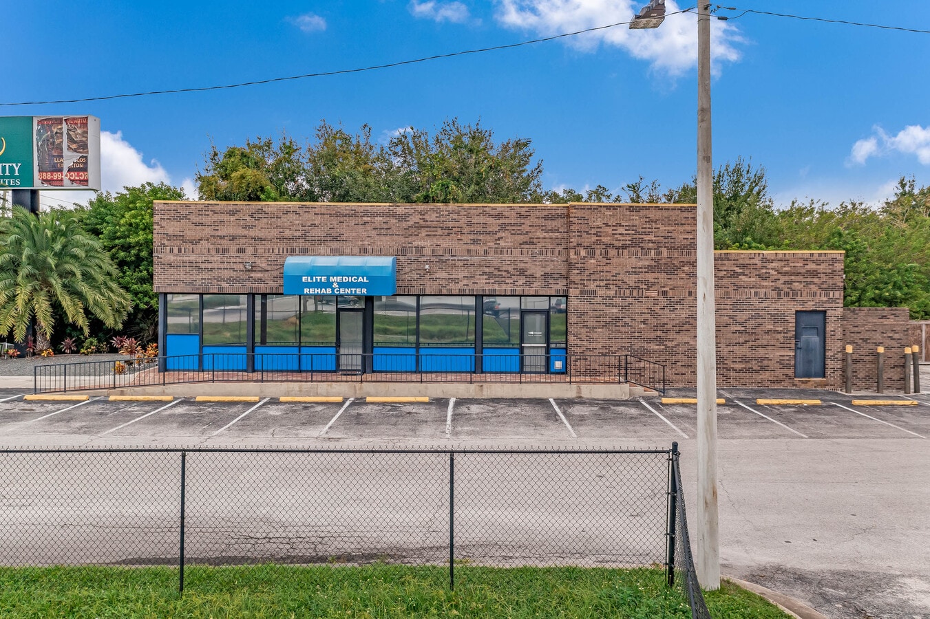 2037 E Irlo Bronson Memorial Hwy, Kissimmee, FL 34744