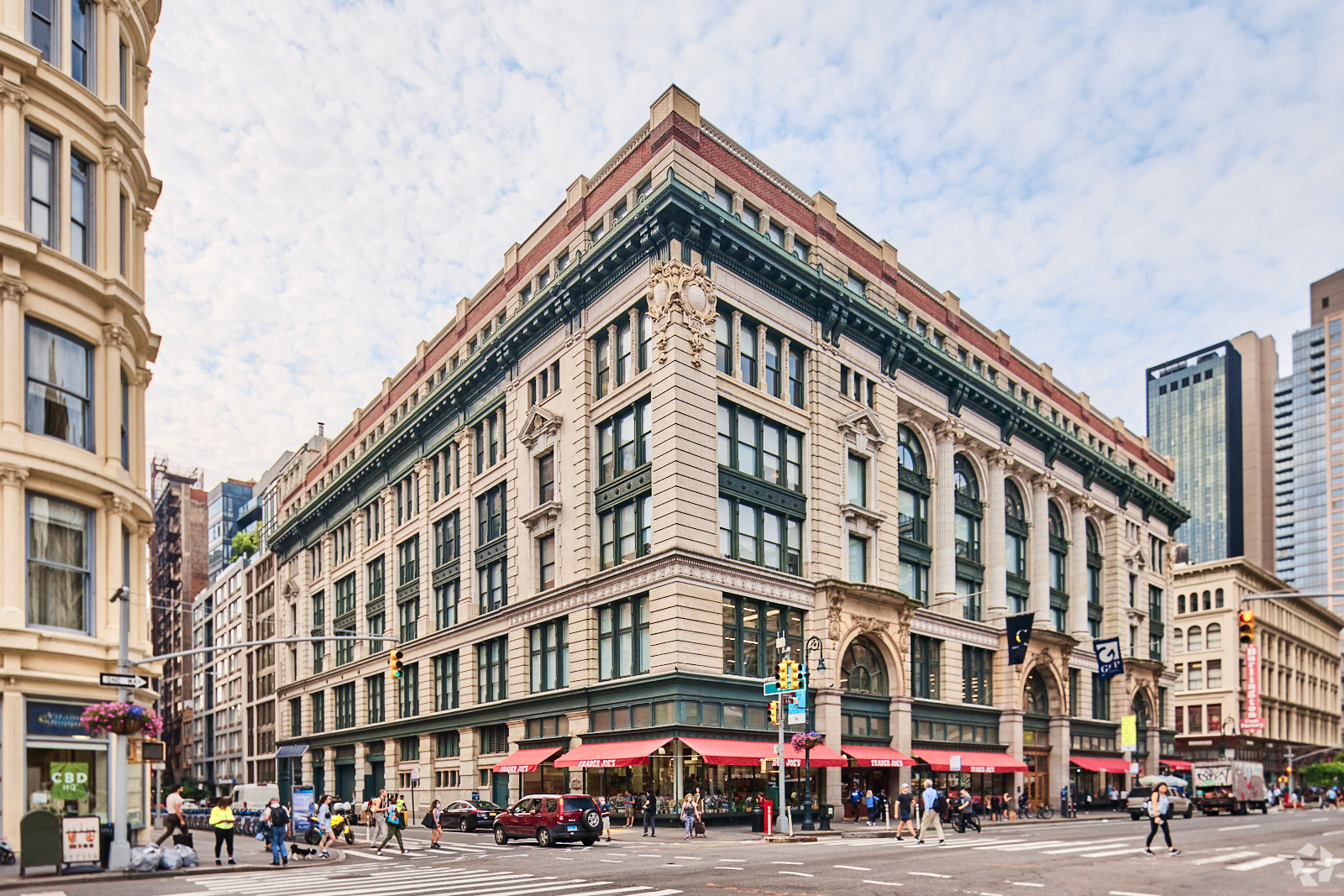 675 Avenue of the Americas, New York, NY for lease Primary Photo- Image 1 of 11