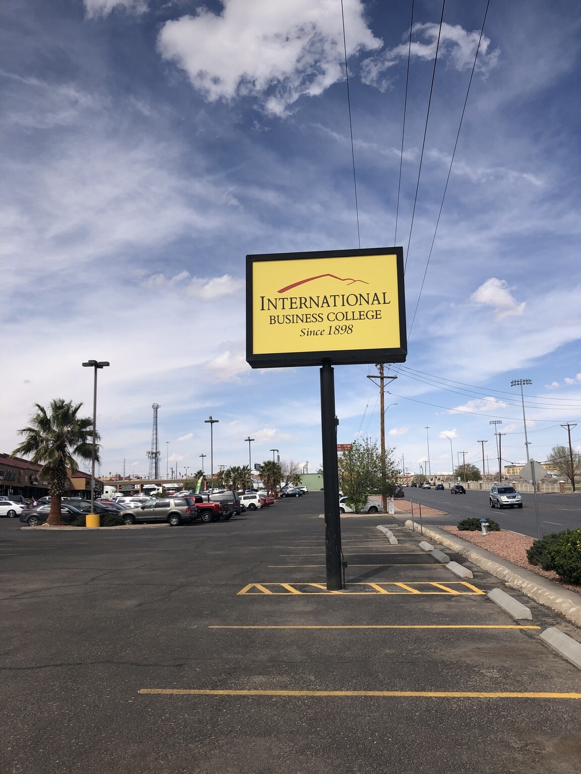 1155 N Zaragosa Rd, El Paso, TX 79907 Parkview Shopping Center