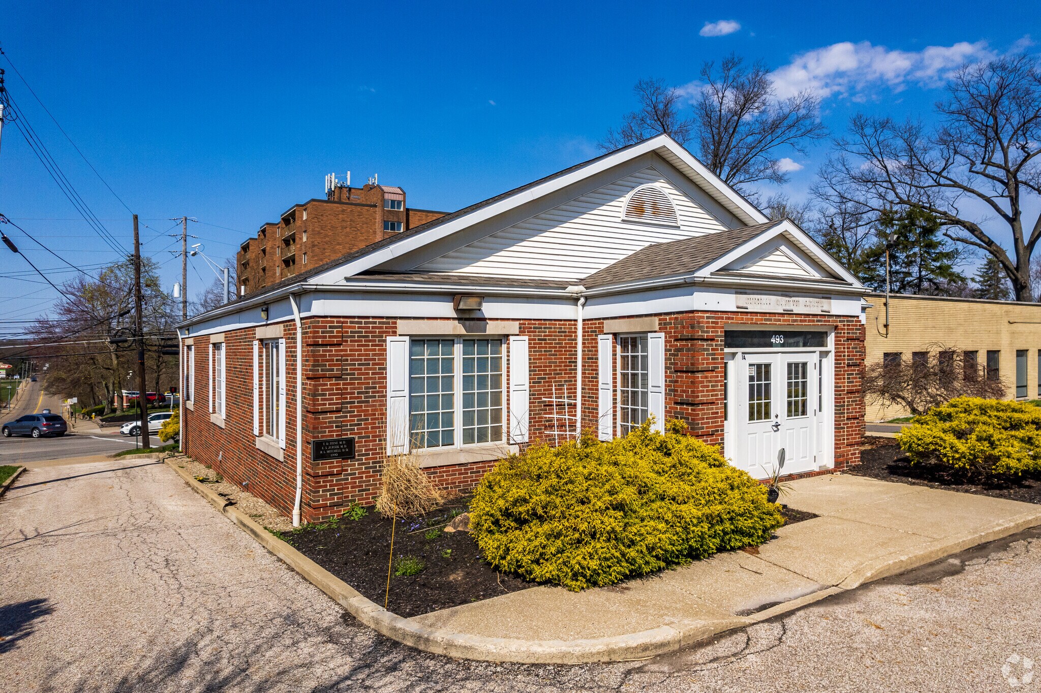 493 S Canton Rd, Akron, OH for sale Primary Photo- Image 1 of 1